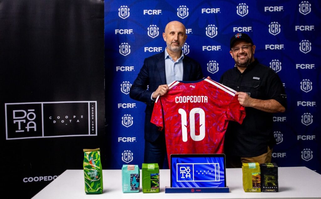 El café y el fútbol: dos pasiones que unen a toda Costa Rica