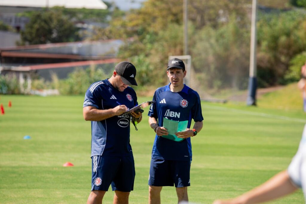 Las Licencias C de entrenadores de la FCRF ahora serán avaladas por Concacaf