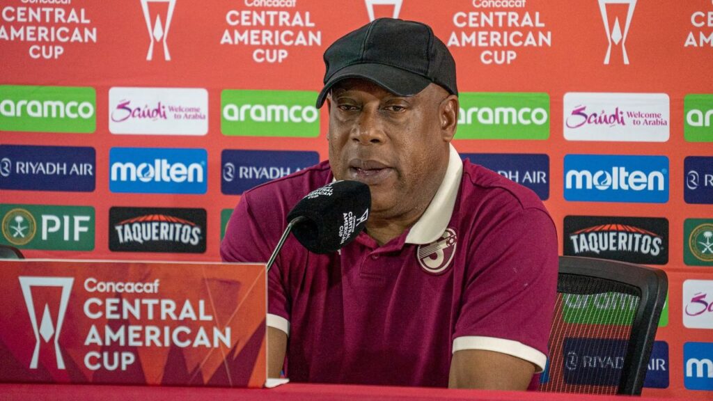 La lesión de Orlando Sinclair deja a Hernán Medford ante una decisión en el ataque de Saprissa