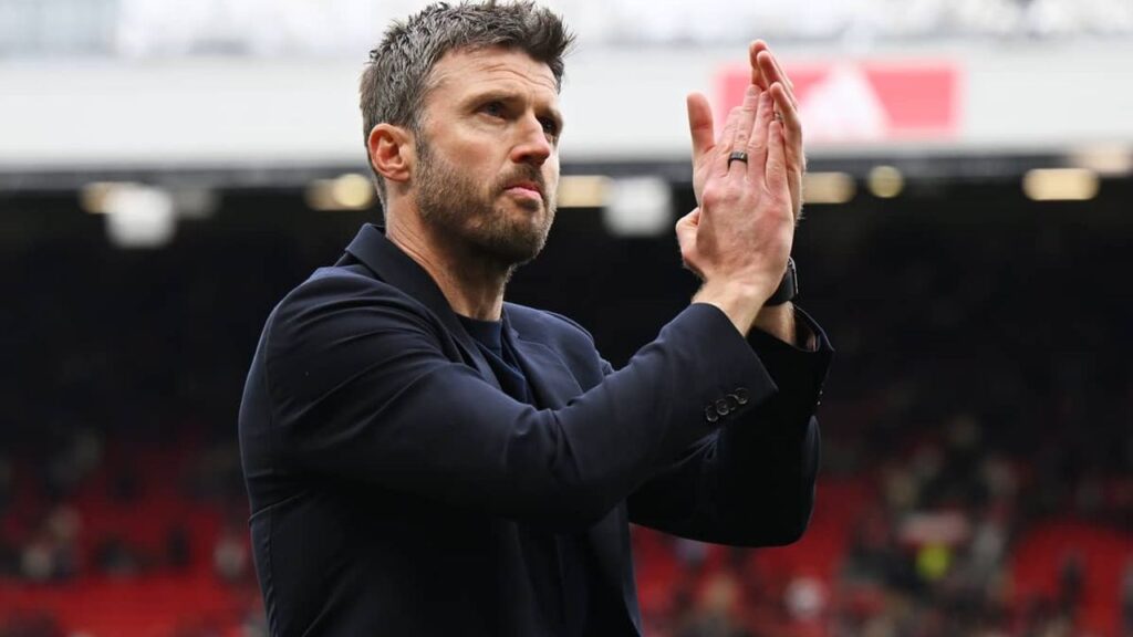 “Los aficionados están con Carrick, pero no están con los jugadores”: Clinton Morrison interpretó el contraste en Old Trafford