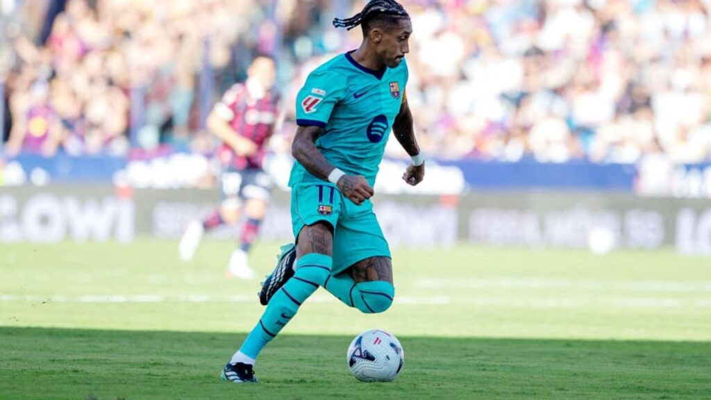 Raphinha repite como mejor jugador de LaLiga con siete goles y dos asistencias en septiembre